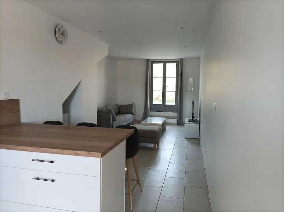 Hébergement de vacances Villa La Petite Jarlandine à Chateau-Arnoux-Saint-Auban